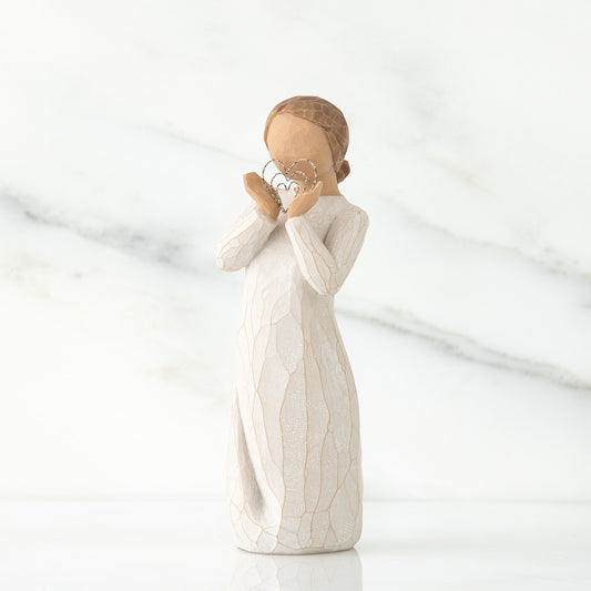 Lots Of Love Sculpted Figure by Susan Lordi | Willow Tree