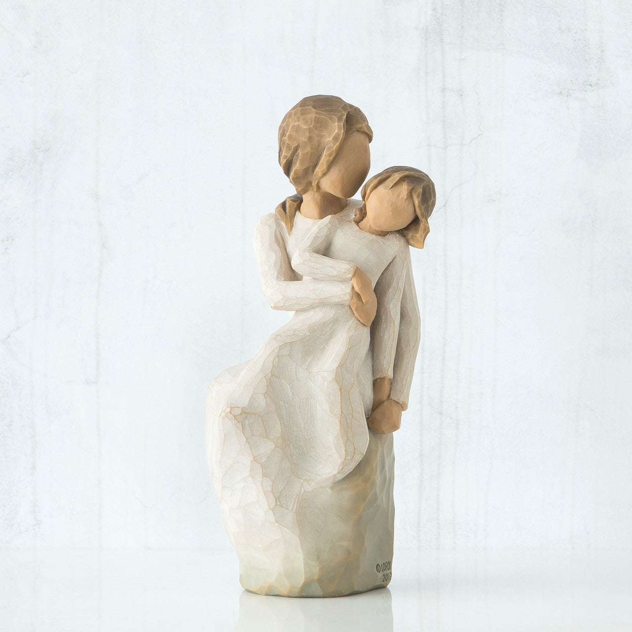 Mother Daughter Sculpted Figure by Susan Lordi | Willow Tree