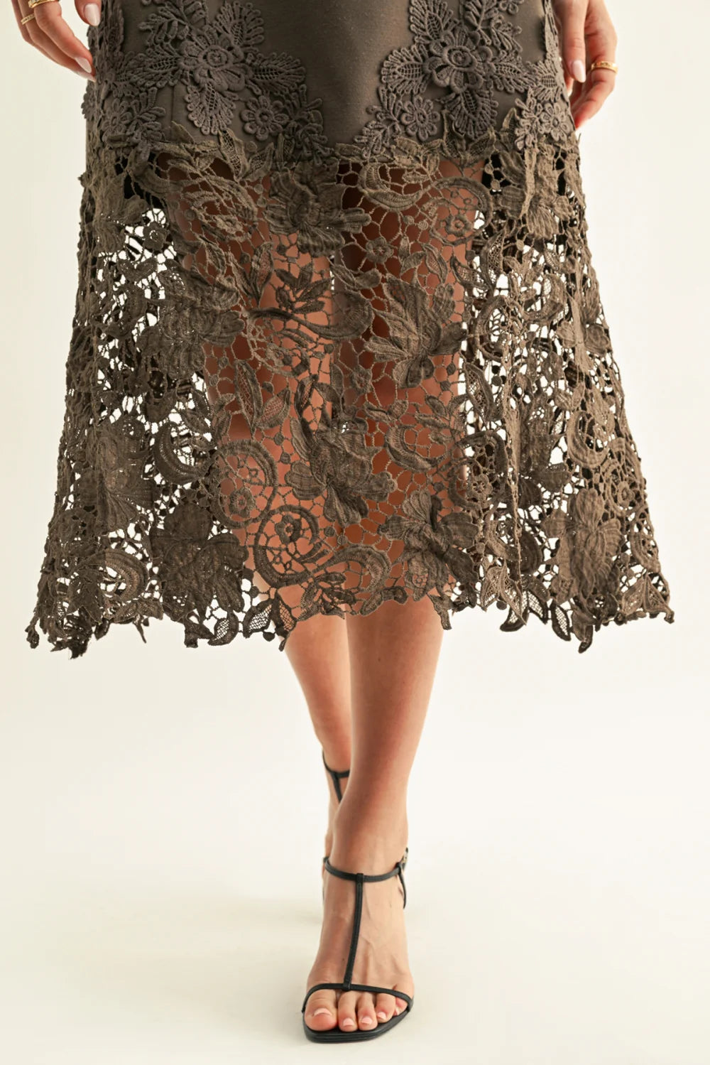 Sara Ruffled Lace Hem Midi Dress - Espresso