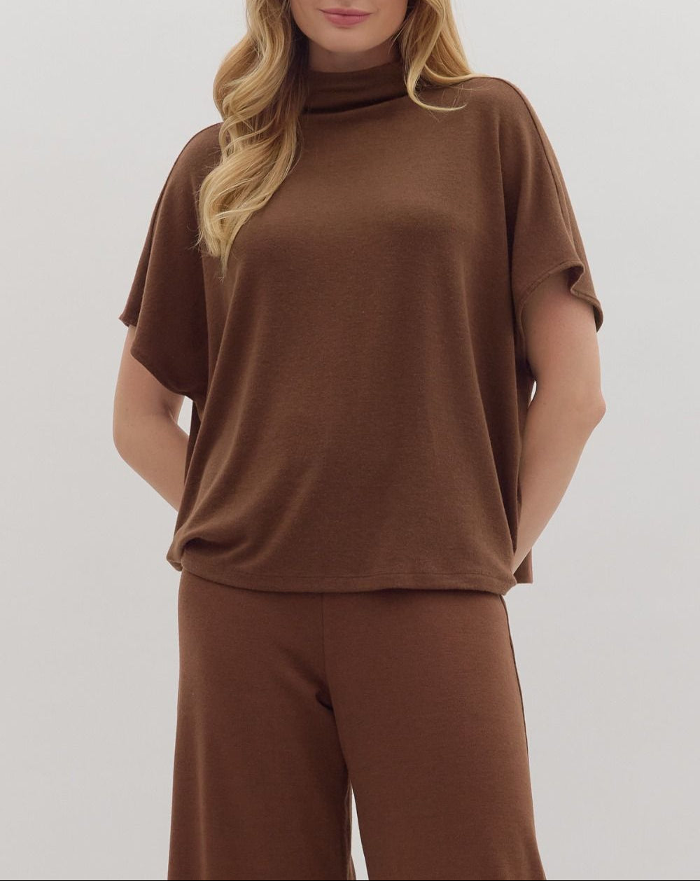 Under Wraps Mock Neck Top - Chocolate