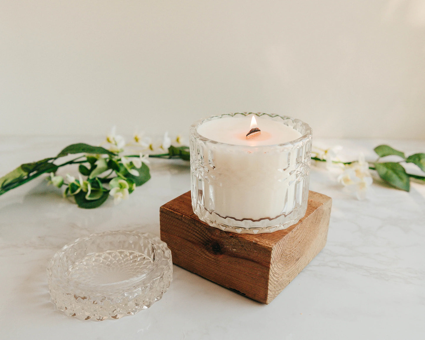 Aroma Avenue 13oz. Candle - Paradise