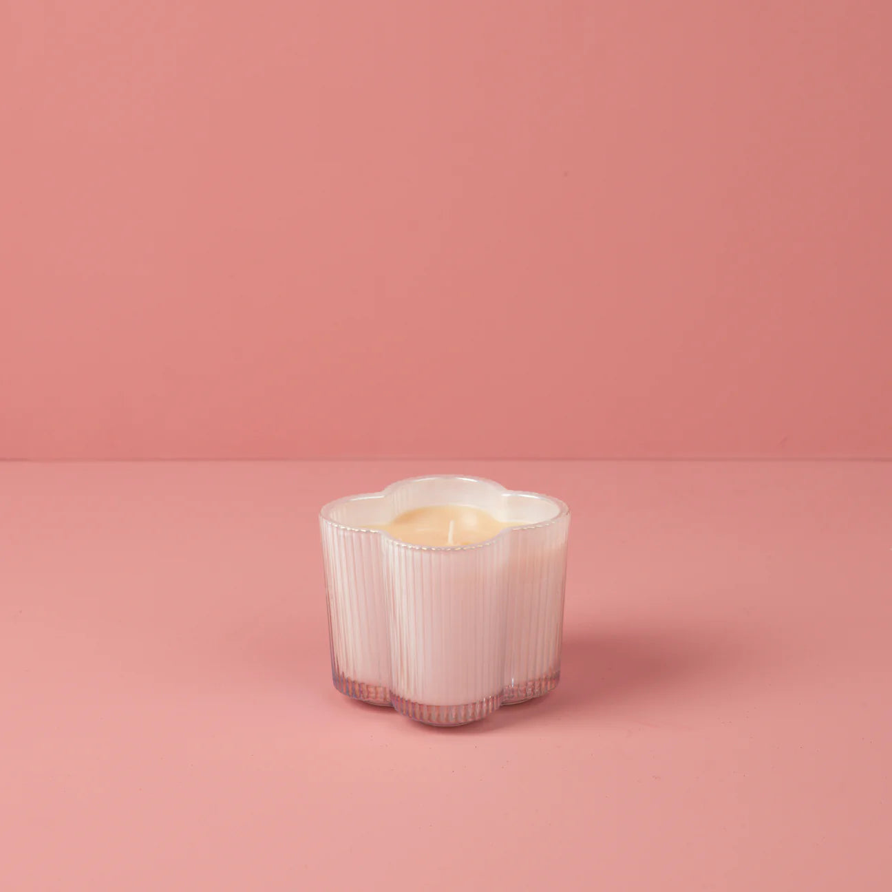 Sweet Grace #076 Candle - White