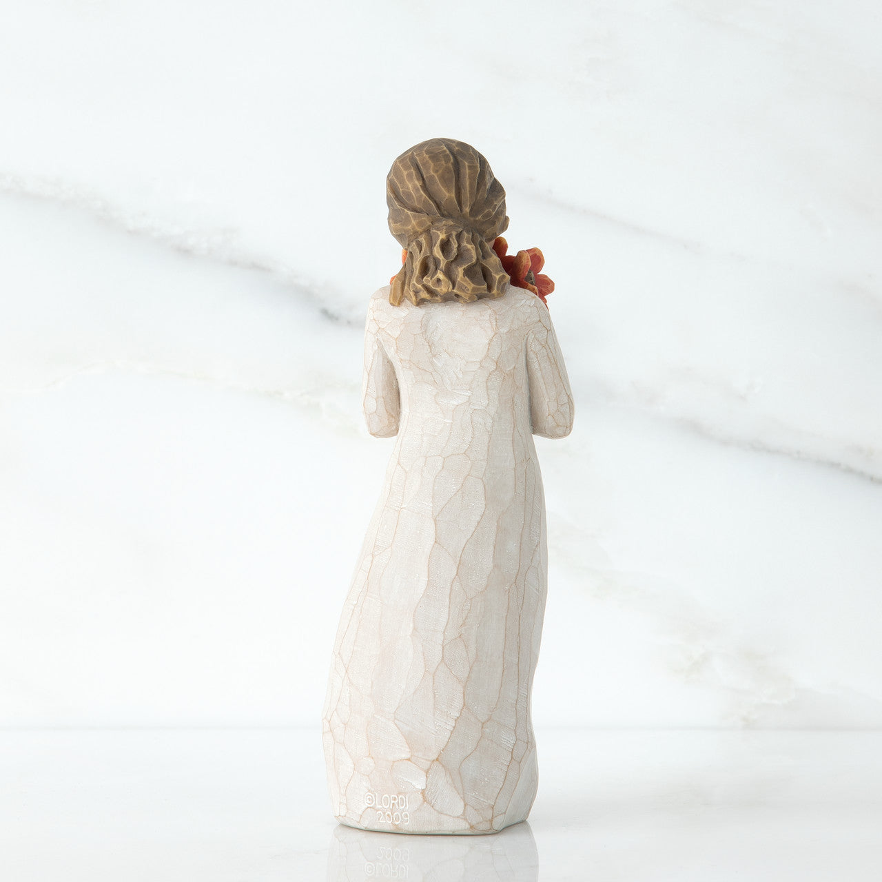 Surrounded By Love Sculpted Figure by Susan Lordi | Willow Tree